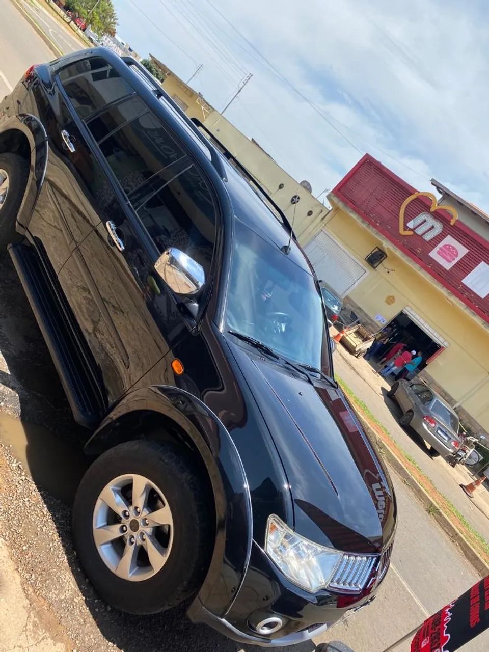 Mitsubishi Pajero 2012