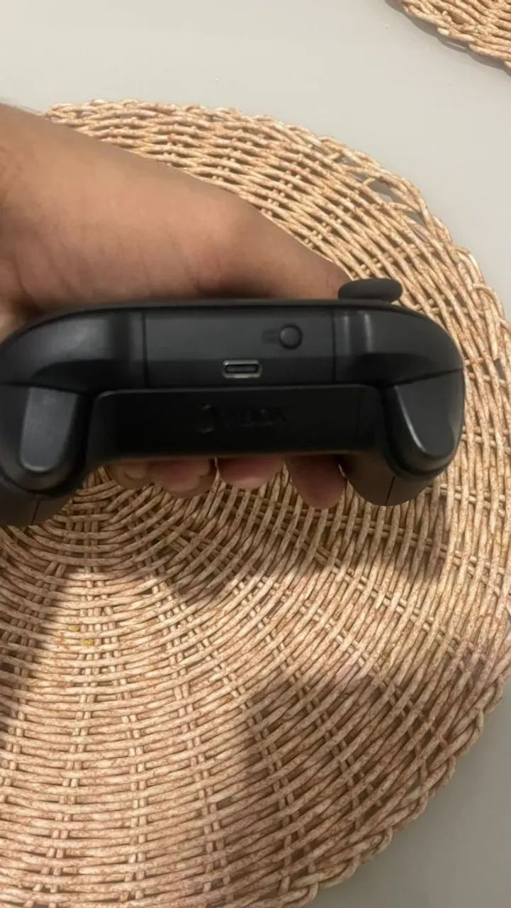 Controle Sem Fio Xbox (Xbox Wireless Controller) - Foto 5