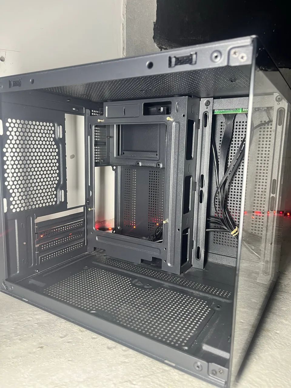 Gabinete atom x da pichau - Foto 6