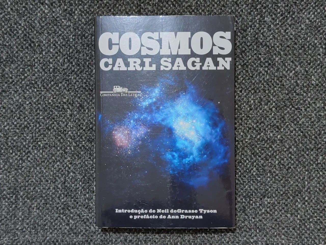 Cosmos - Carl Sagan