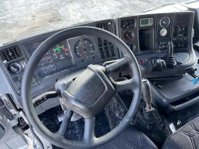 Scania R 400 2006 6x2 Particular - Foto 6