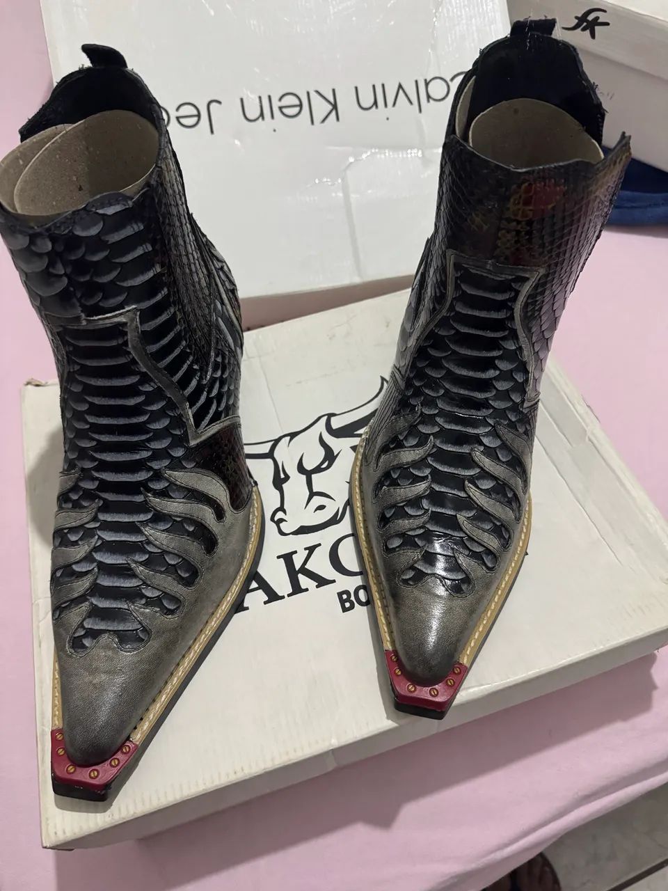 Par de botas coutryn, couro especial para curtir - Foto 3