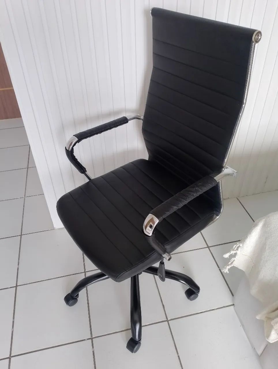 Cadeira de escritório  - Foto 4