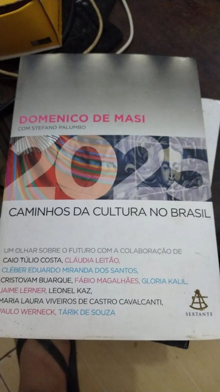 ? Livros - Foto 3