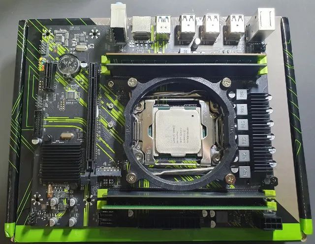 Placa mãe MACHINIST X99 E5-PR9 para Xeon Soquete 2011, V3 e V4, DDR4, Nova, Na Caixa  - Foto 4