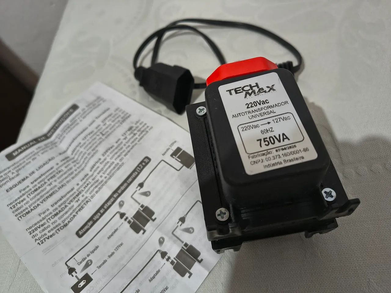 AUTO TRANSFORMADOR 110/220 V - Foto 2