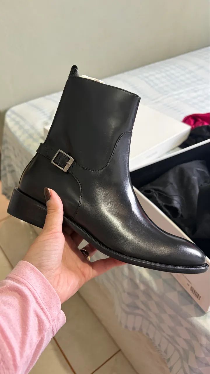 Bota coturno couro 