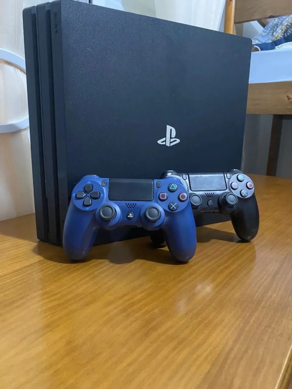 PS4 PRO 