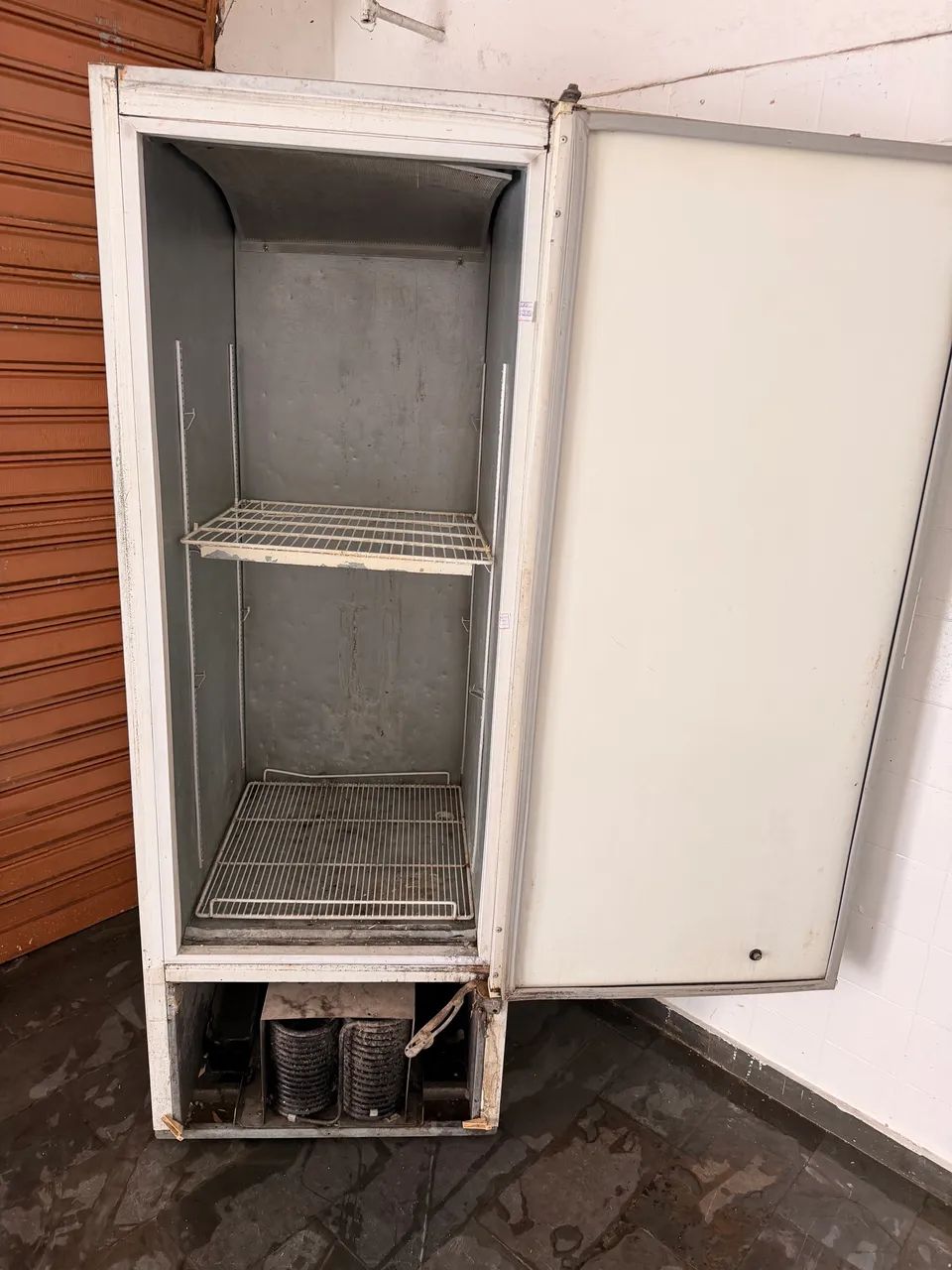 Freezer porta cega - Foto 5