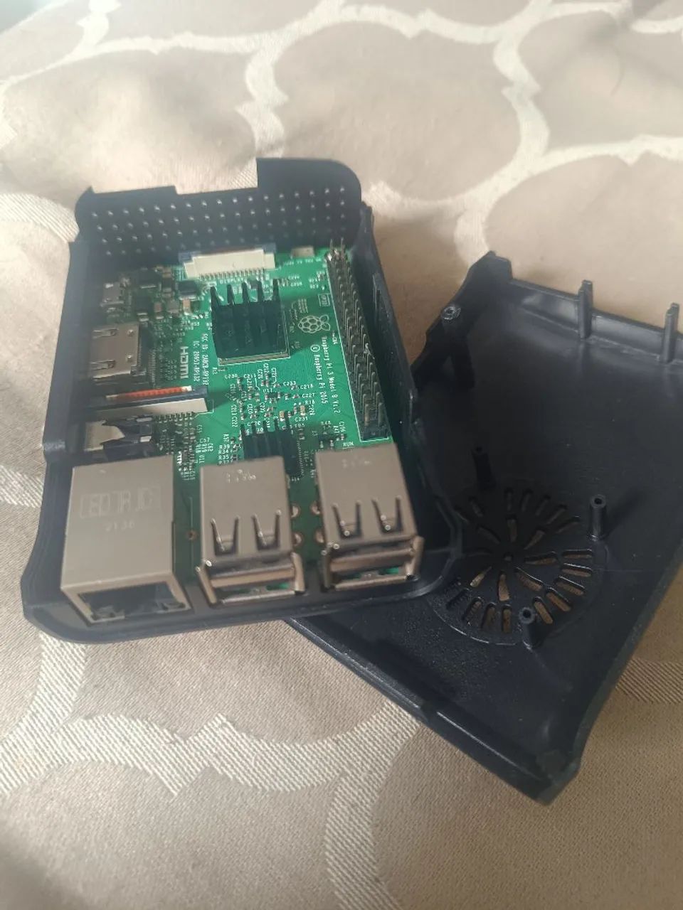 Rasp Berry PI 3 e 4 com Cartão Sandisk 60g - Foto 2