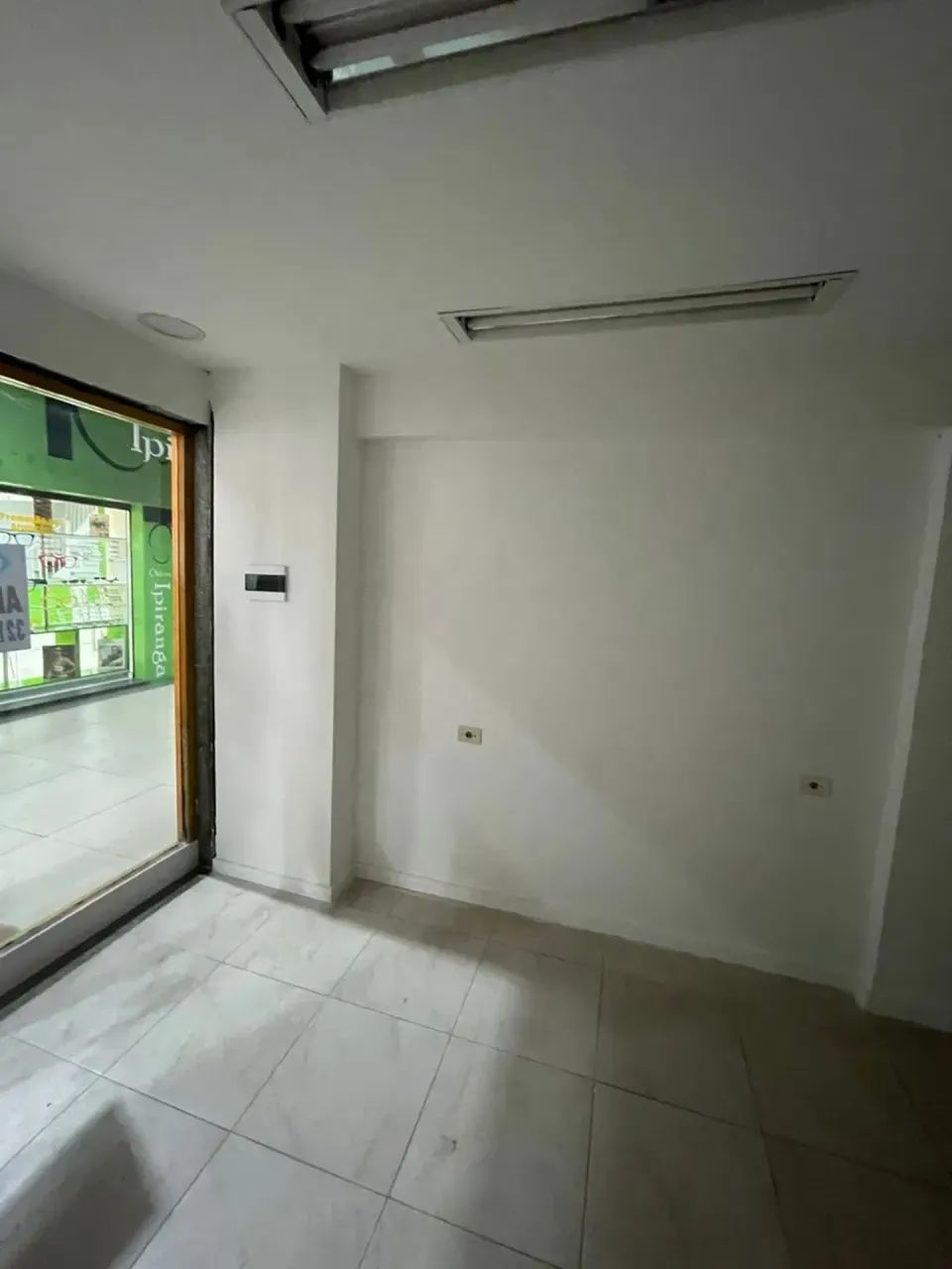 Sala em galeria para alugar com 31m² - Centro - Juiz de Fora - MG - Foto 4