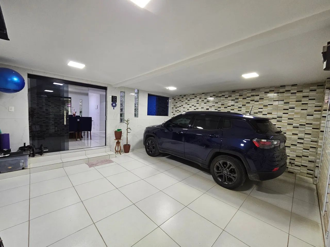 Casa Duplex com terraço gourmet e 3 quartos por 340mil - Foto 2