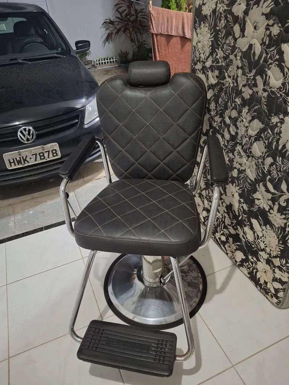Cadeira ? de barbearia  - Foto 4