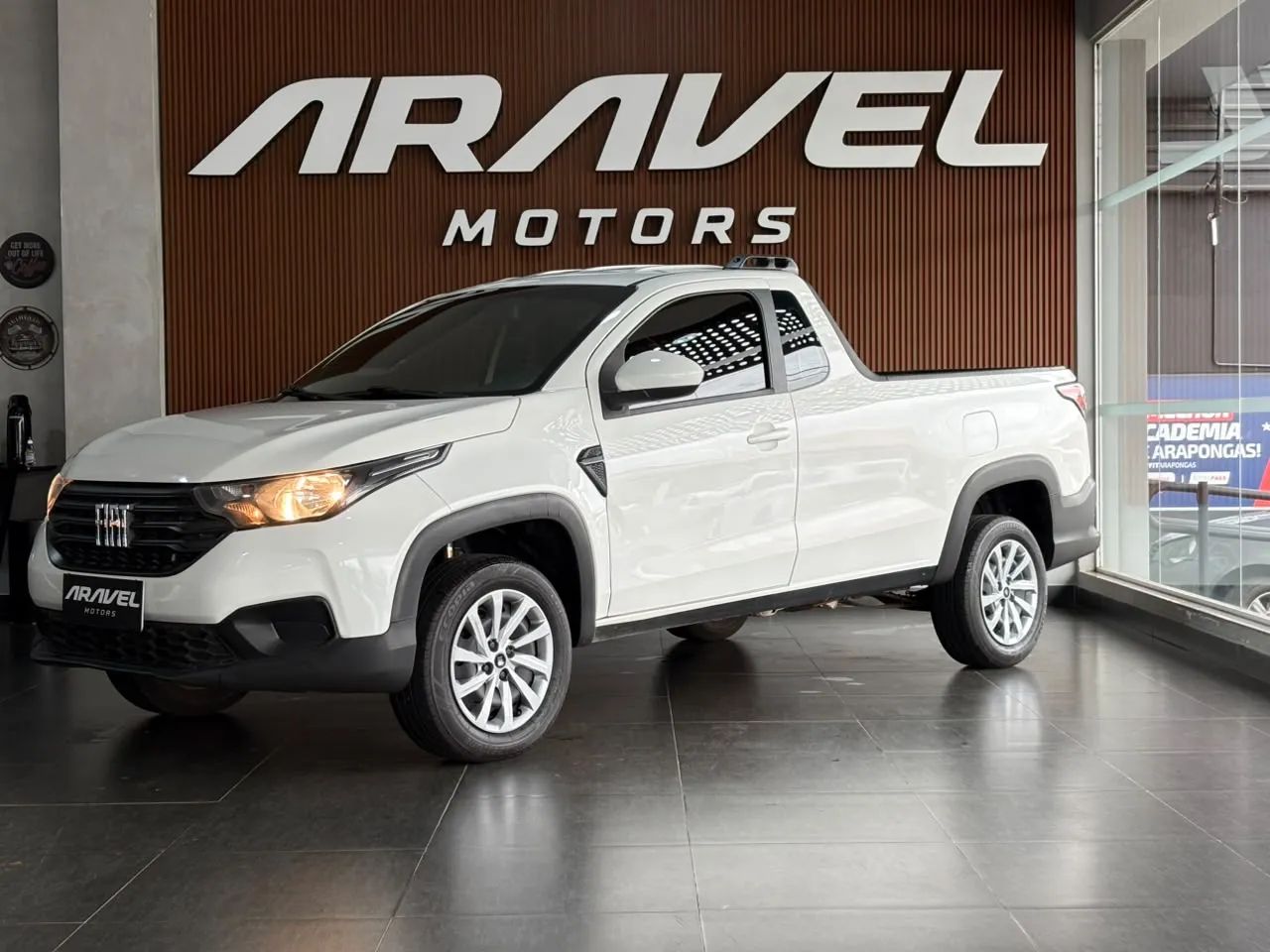 Fiat Strada Endurance 1.4 Flex 8V CS Plus 2023 - Foto 5