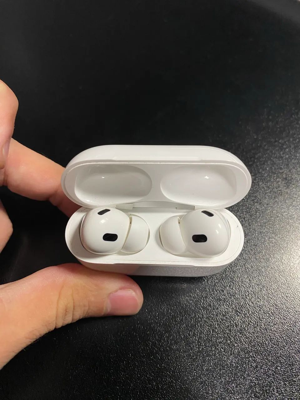 AirPods Pro 2 (USB-C) com Estojo MagSafe - Original Apple | Garantia até 03/2026 - Foto 4
