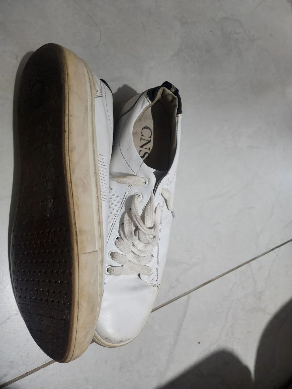 Sapato branco em couro - Foto 3