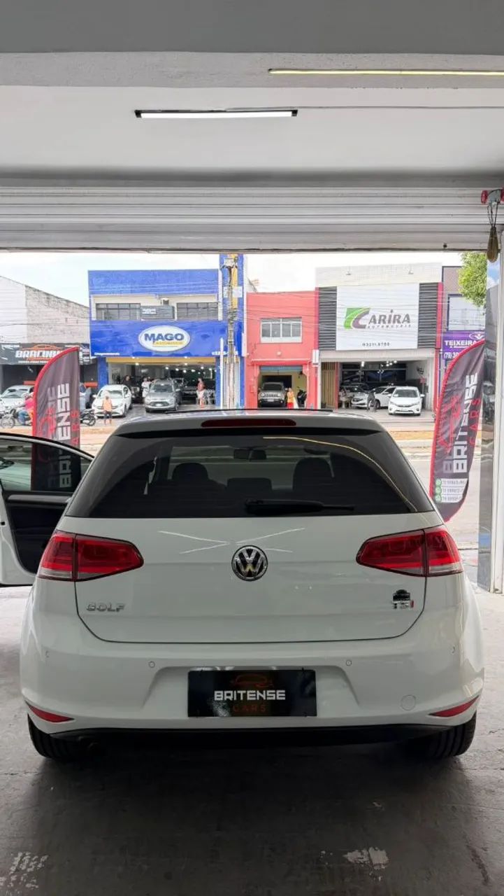 Volkswagen Golf Comfortline 1.0 TSI Total Flex Mec. 2017 - Foto 6