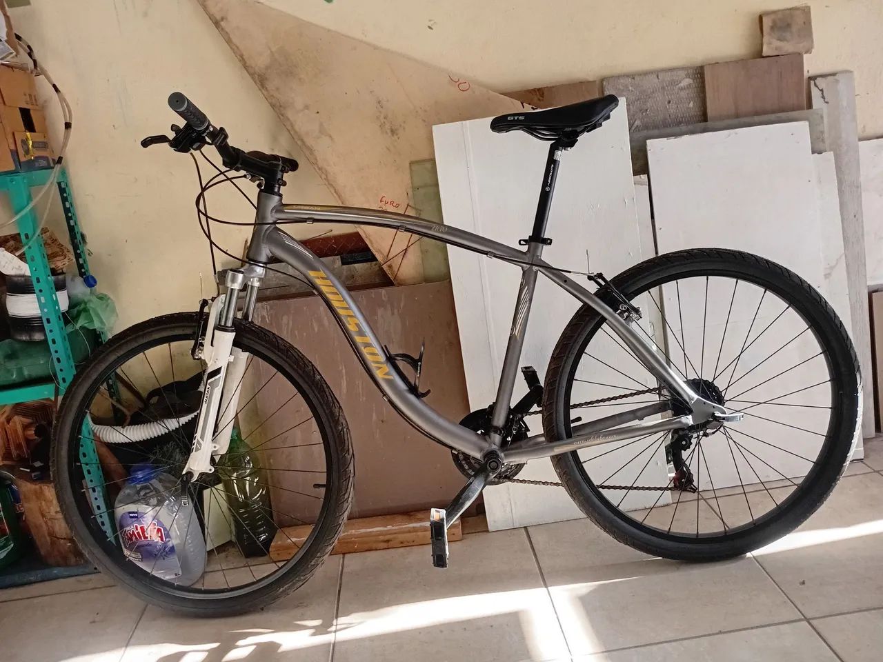 Bicicleta urbana nova 