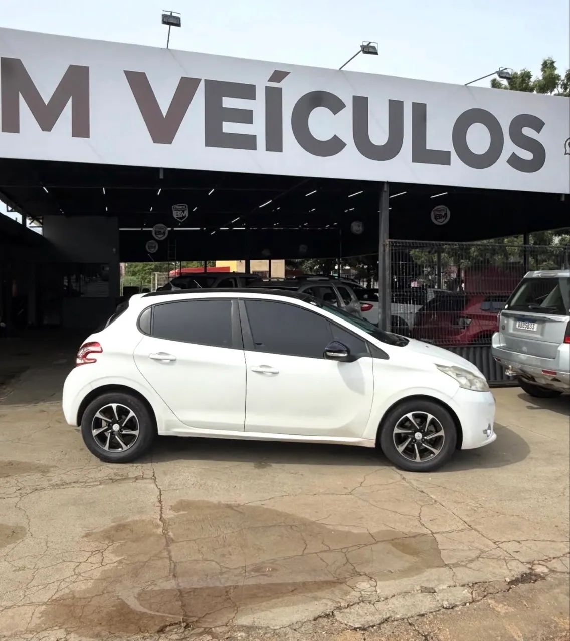 Peugeot 208 Active/active Pack 1.5 Flex 8V 5P 2015 - Foto 4