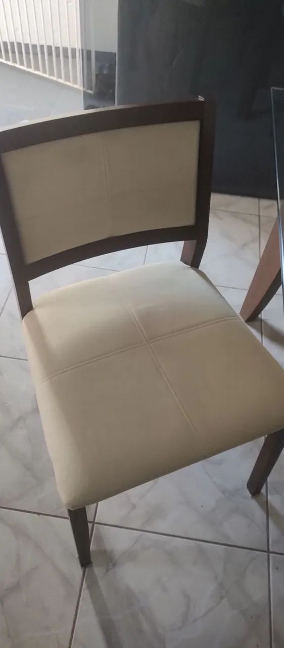 Conjunto de mesa de jantar com tampo de vidro  - Foto 3