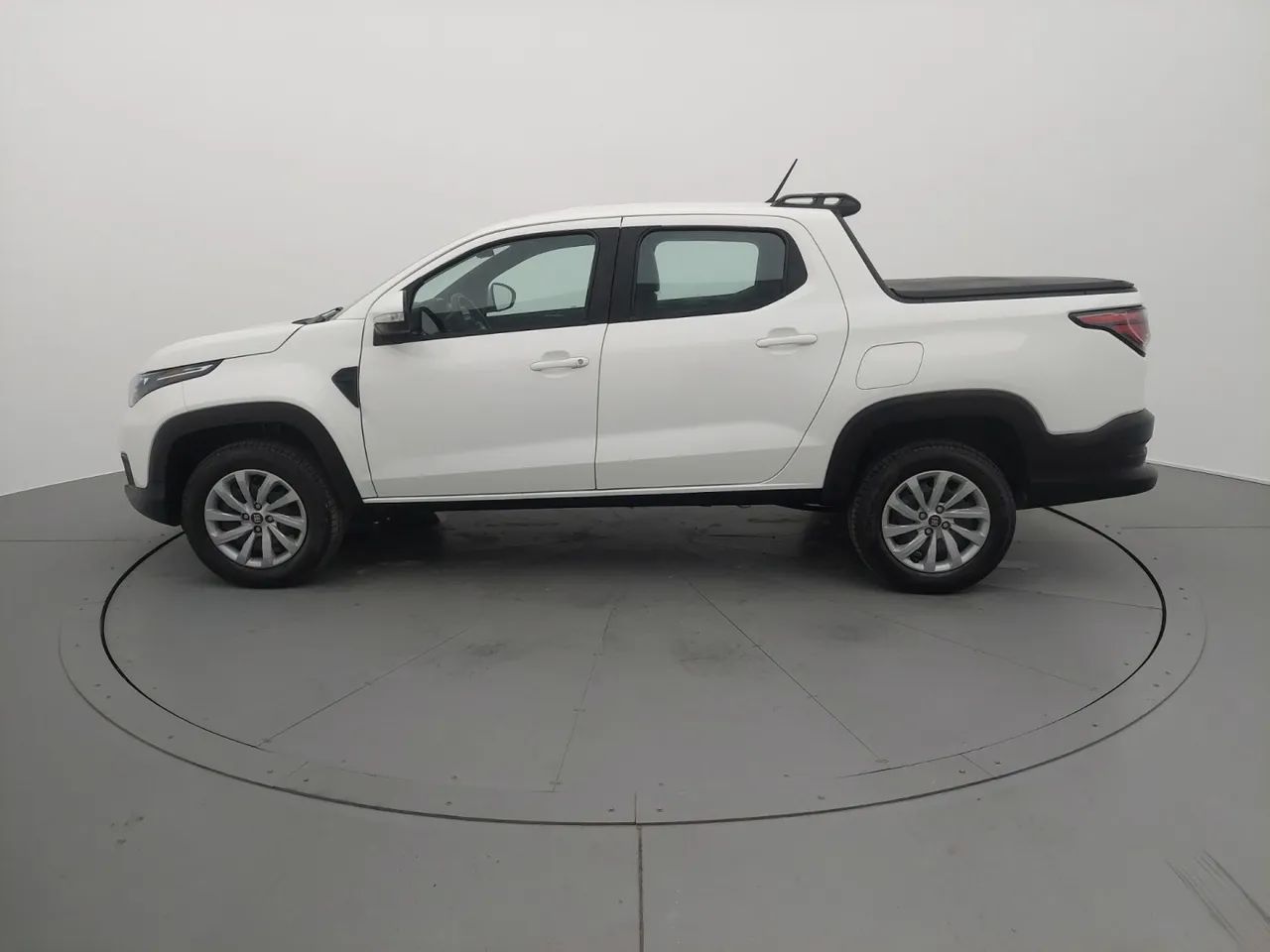 Fiat Strada Freedom 1.3 Flex 8V CD 2025 - Foto 2