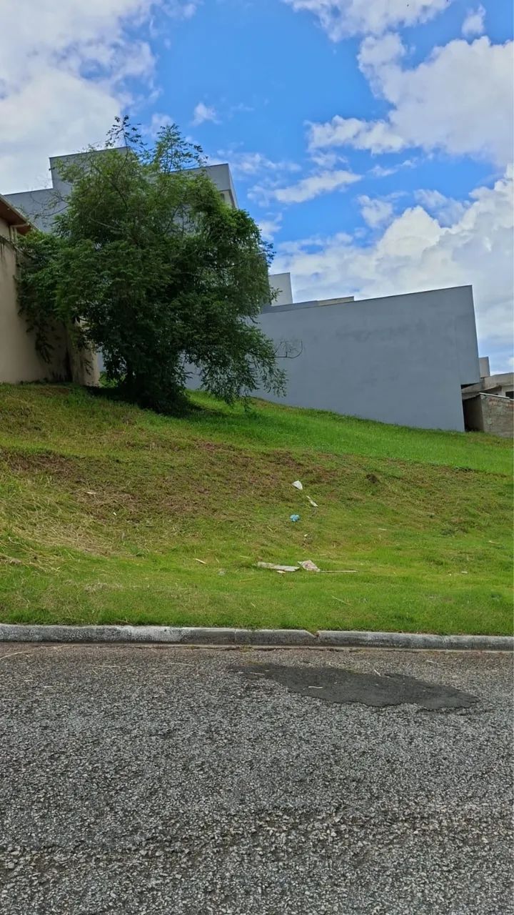 VENDO TERRENO NO VALE DOS CRISTAIS 