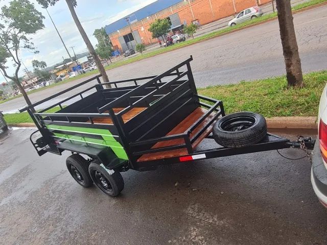 "Carreta comprimento  2.50 de  mt por 1,50 Largura mplacamento $ 9800 somente essa semana" - Foto 2