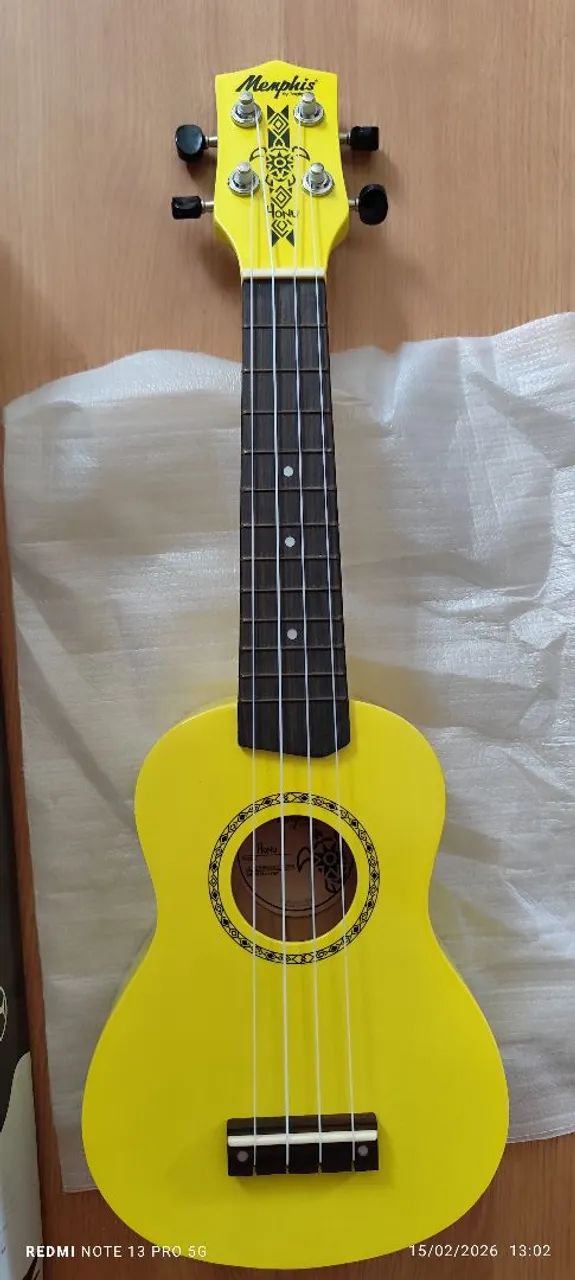 Ukulele Novo - Foto 4