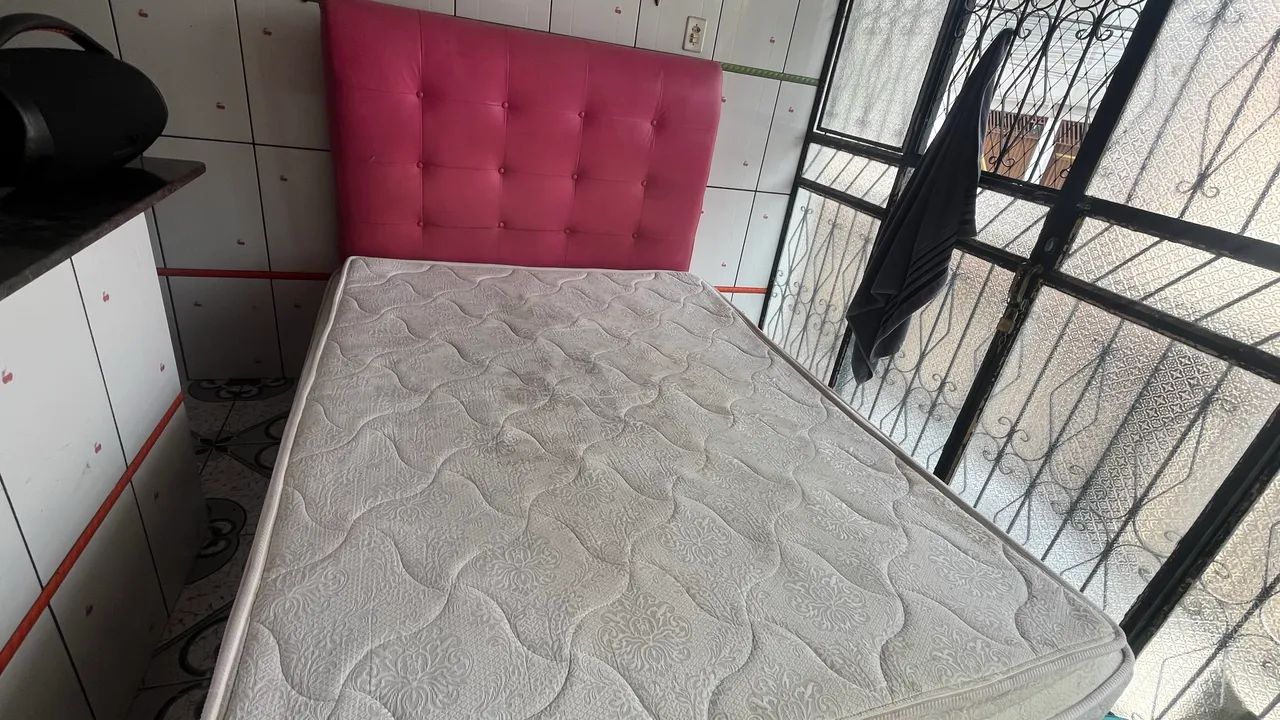 Vende se cama de casal