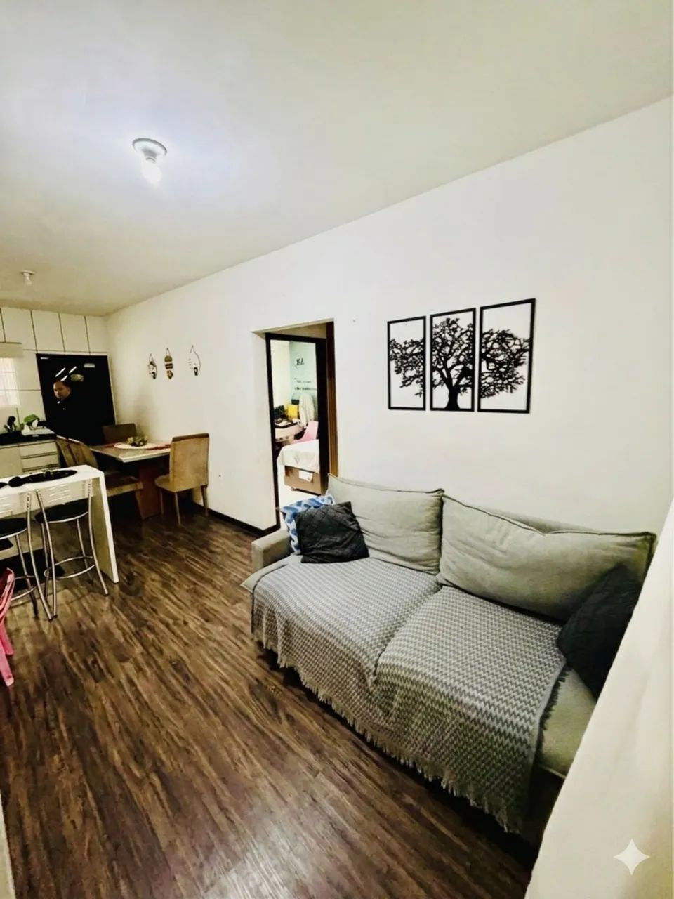 Casa Geminada planta Baixa Mobiliada com Suite 