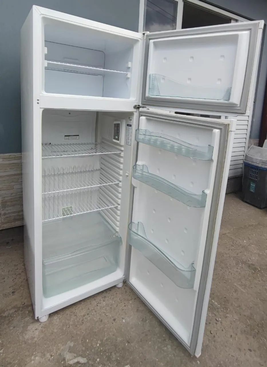 VENDO GELADEIRA CONSUL COM GARANTIA  - Foto 5