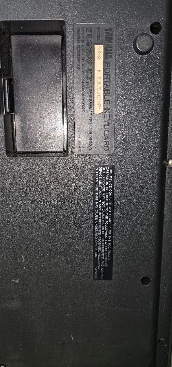 Teclado Yamaha PSR-85  - Foto 3