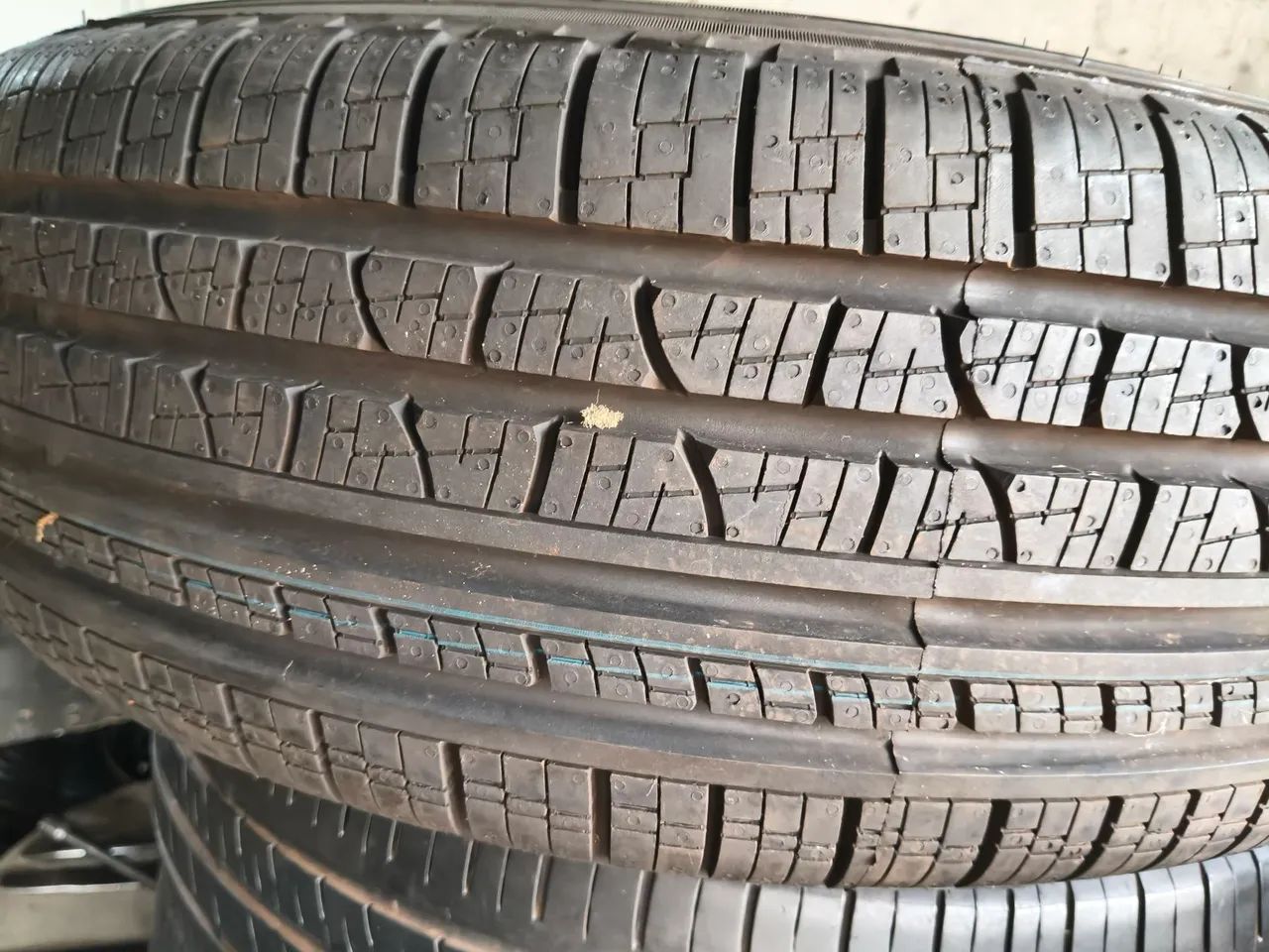 Vendo Pneu Pirelli Scorpion Verde  - Foto 2