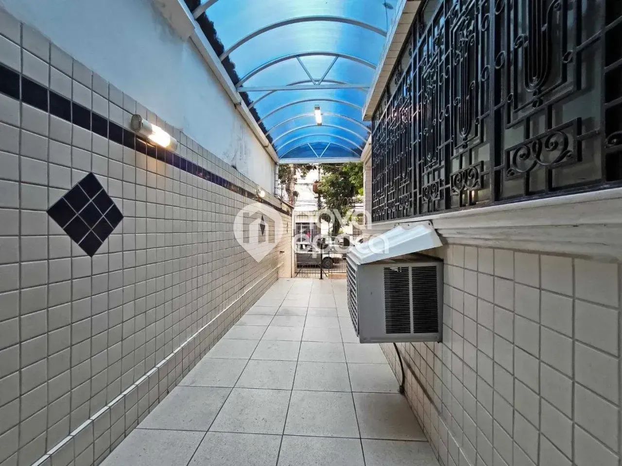 Casa para venda com 8 quartos em Tijuca com 444m² - Foto 3