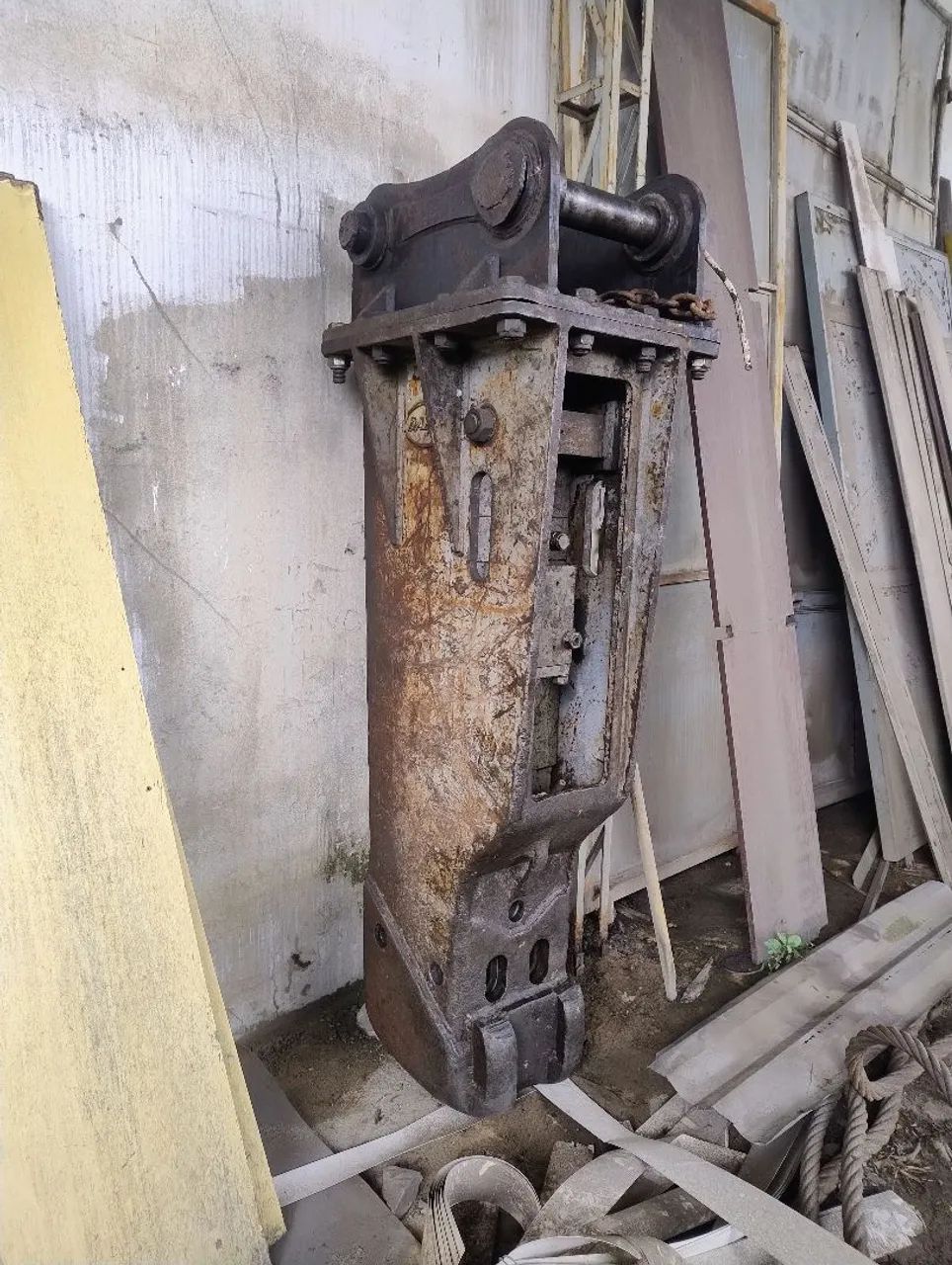 Rompedor hidráulico Daemo  - Foto 5