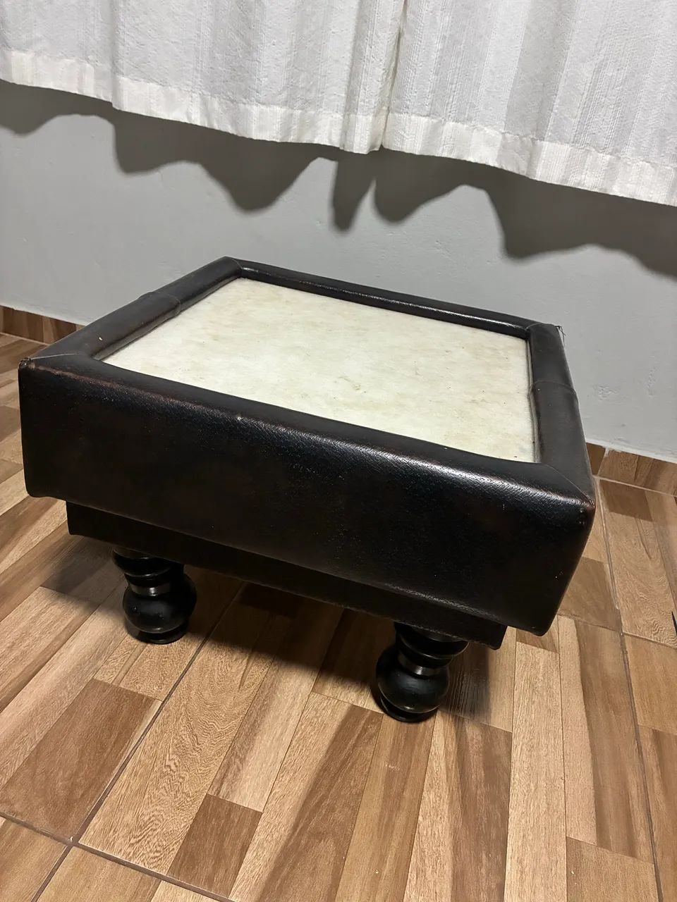 Mesa centro antiga