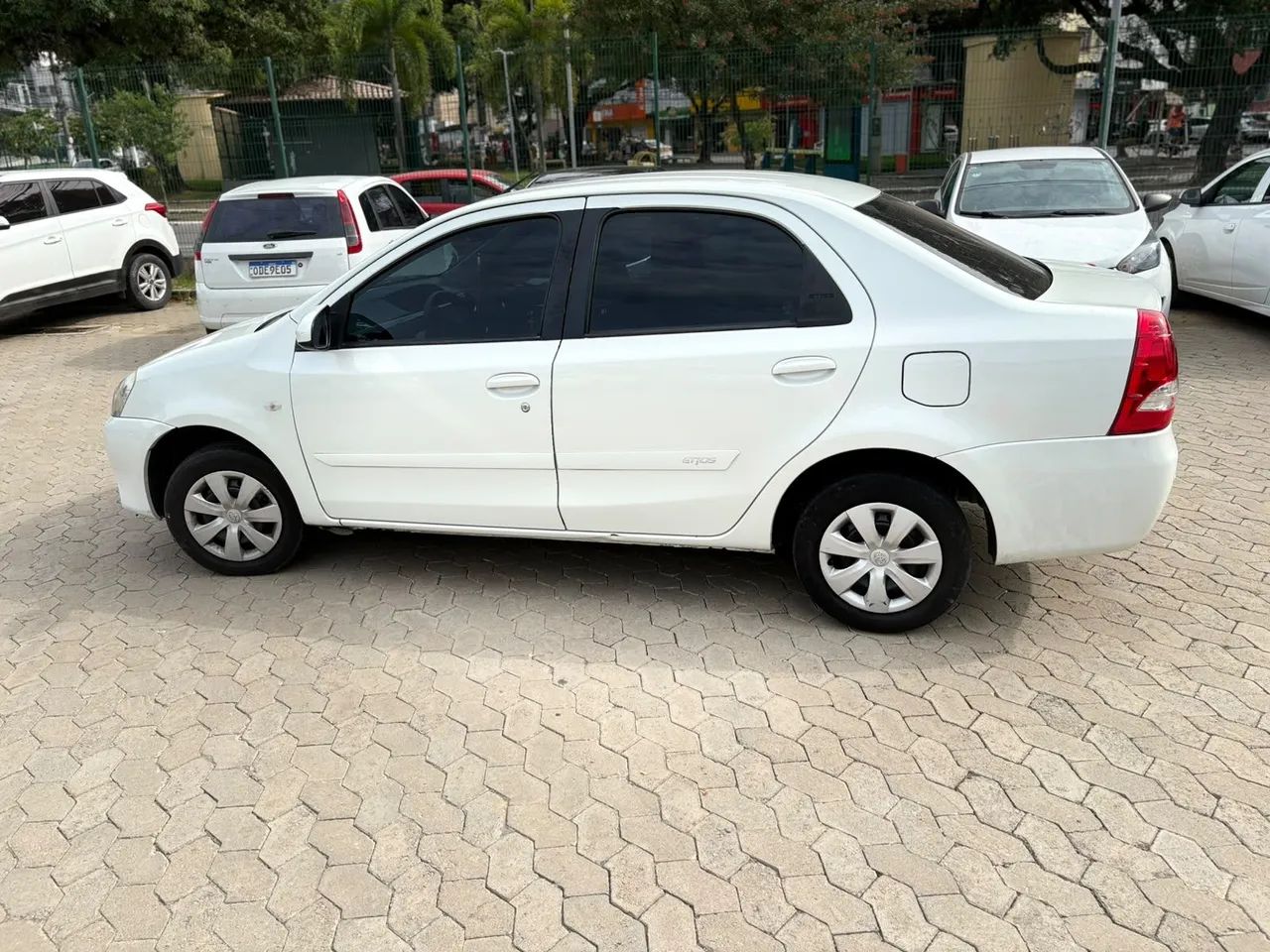 Etios sedan 1.5 XS 2016 - Foto 4
