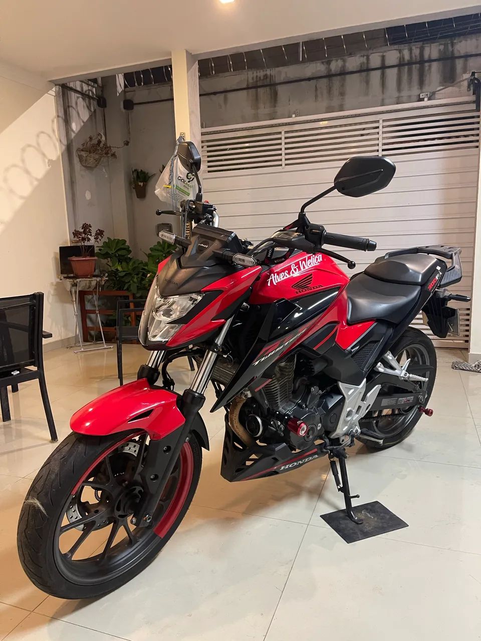 CB300f  - Foto 3