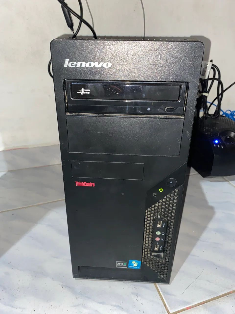 CPU LENOVO BASICA
