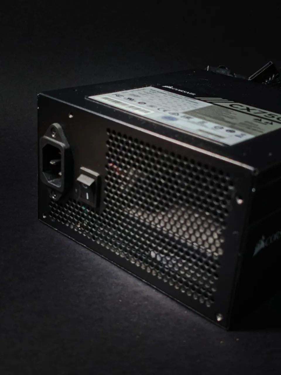 Fonte real Corsair 750w - Foto 3