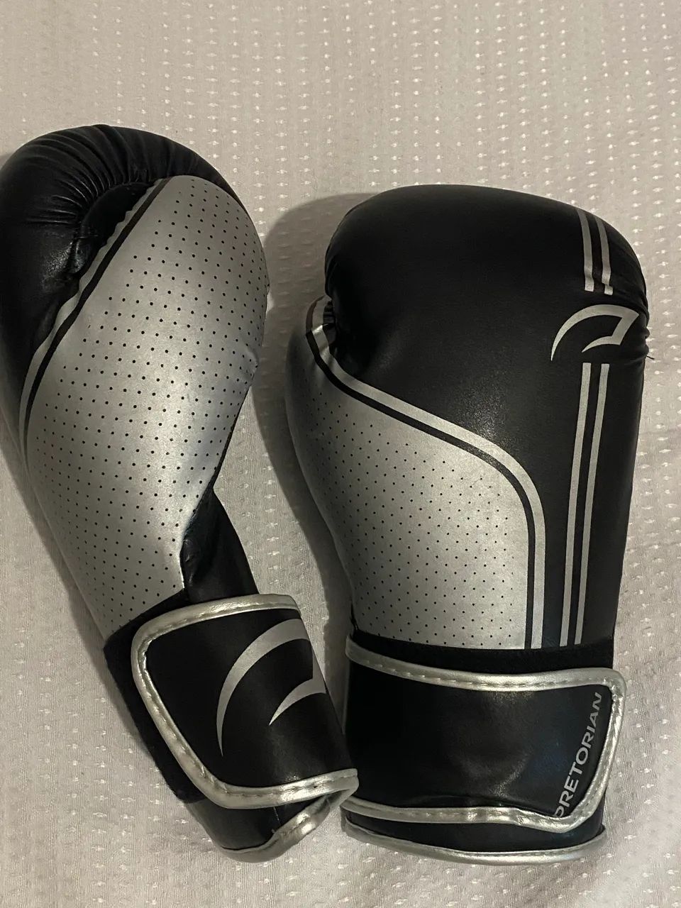 Luva de boxe pretorian 16oz (aceito propostas) - Foto 2