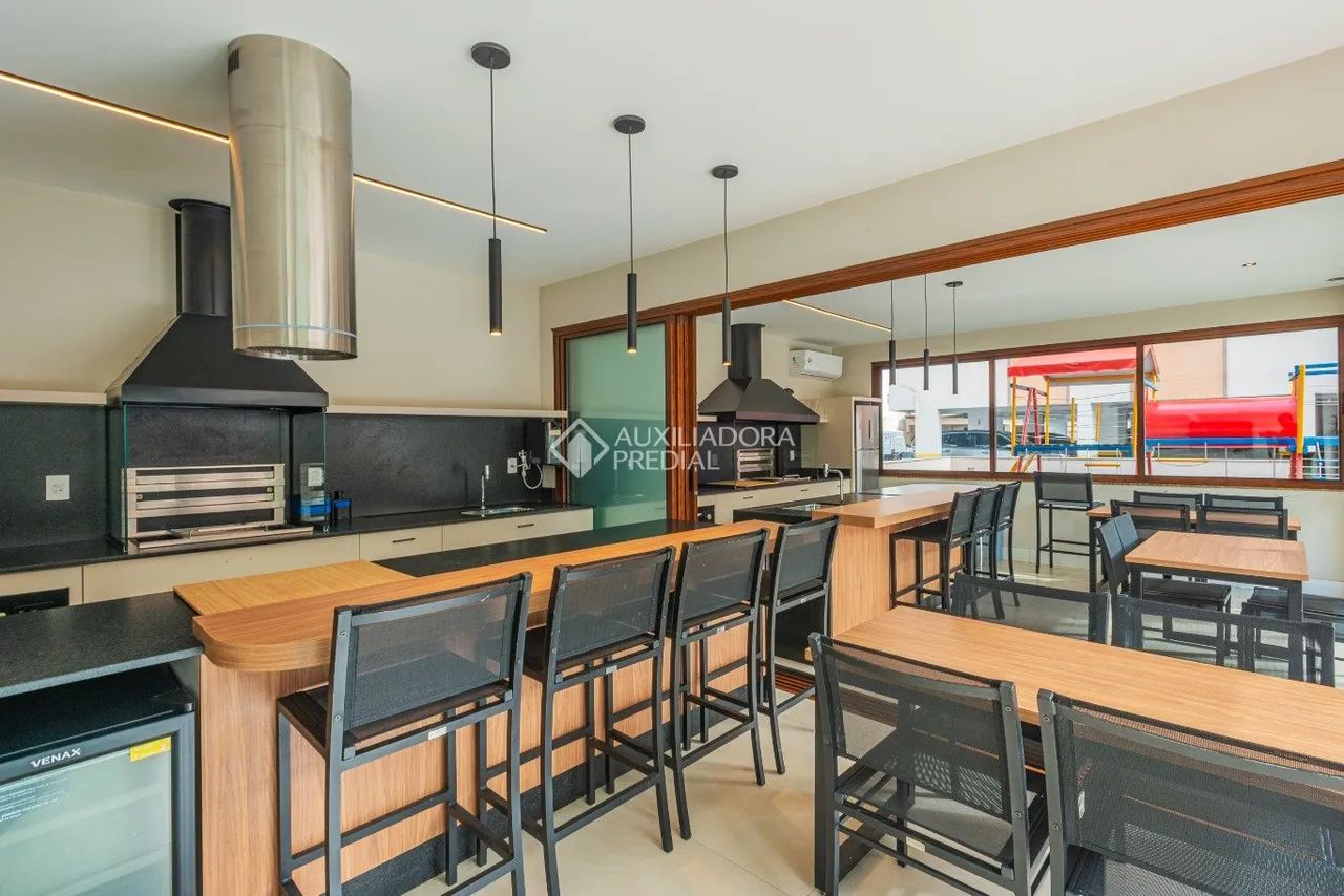 Cobertura à venda no Centro com 5 dormitórios e 270 m² de área útil disponível - Foto 4