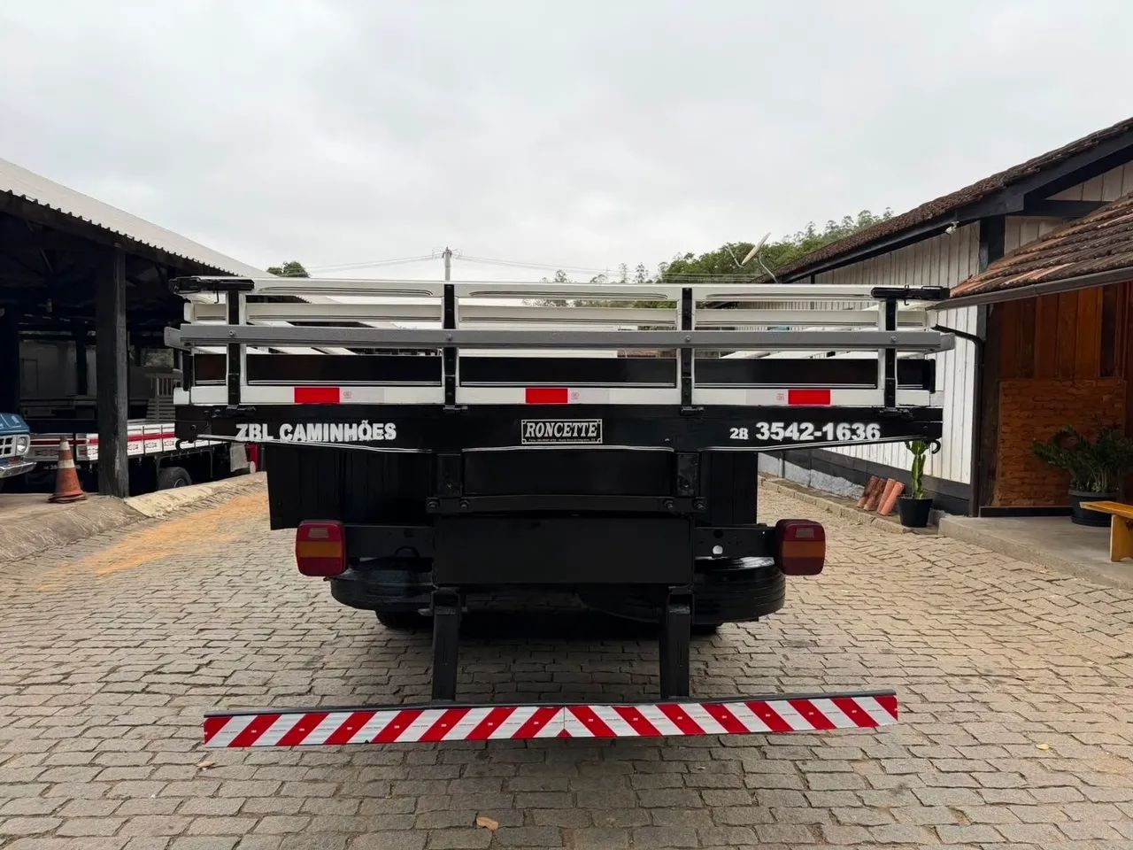 FORD CARGO 2422 E - Foto 6
