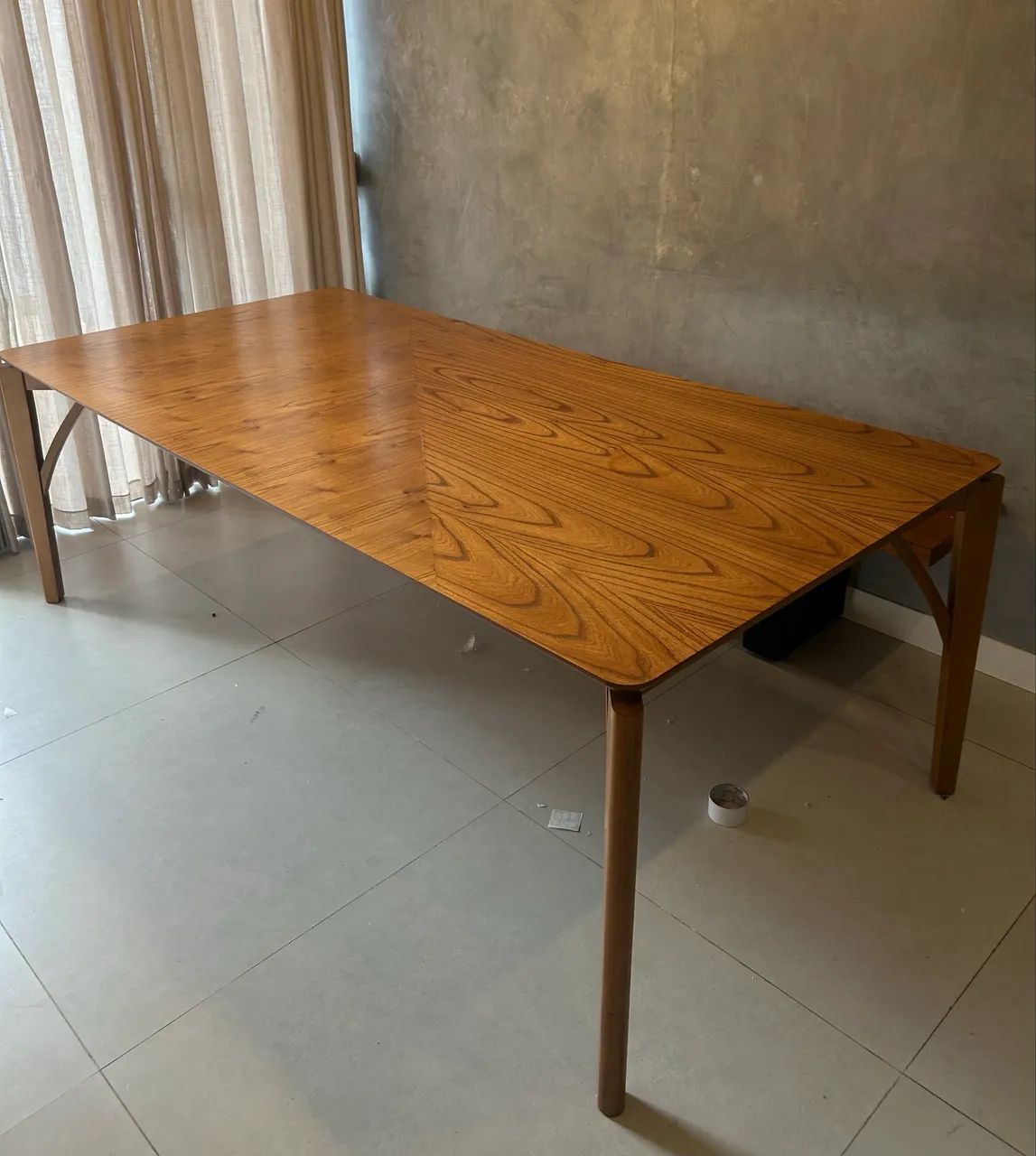 Mesa e banco em madeira 