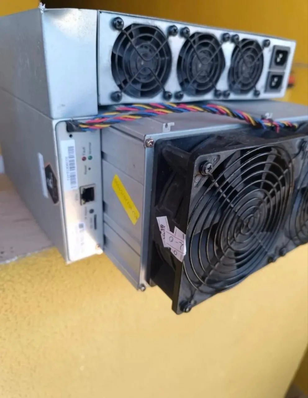 Mineradora de criptomoeda bitcoin Antminer S19K Pr - Foto 2