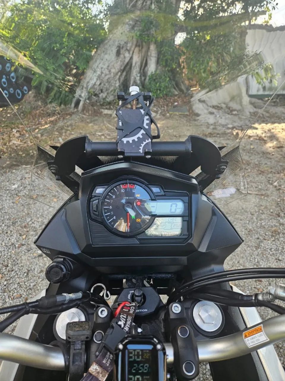 Suzuki DL 650 V-Strom - Foto 2