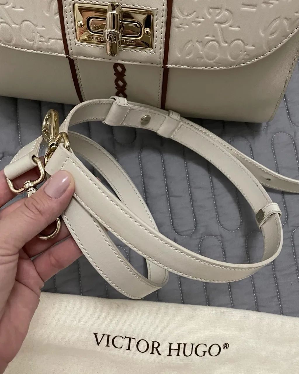 Bolsa de mão Original Victor Hugo usada - Foto 4