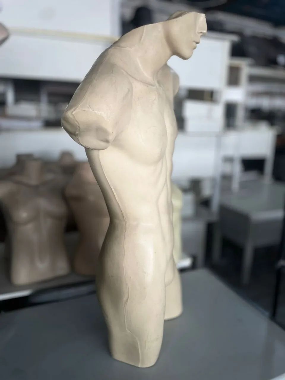 Manequim meio corpo masculino  - Foto 2