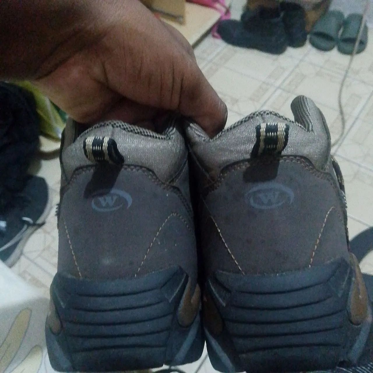 Bota Wonder Tamanho 43 Semi nova  - Foto 2