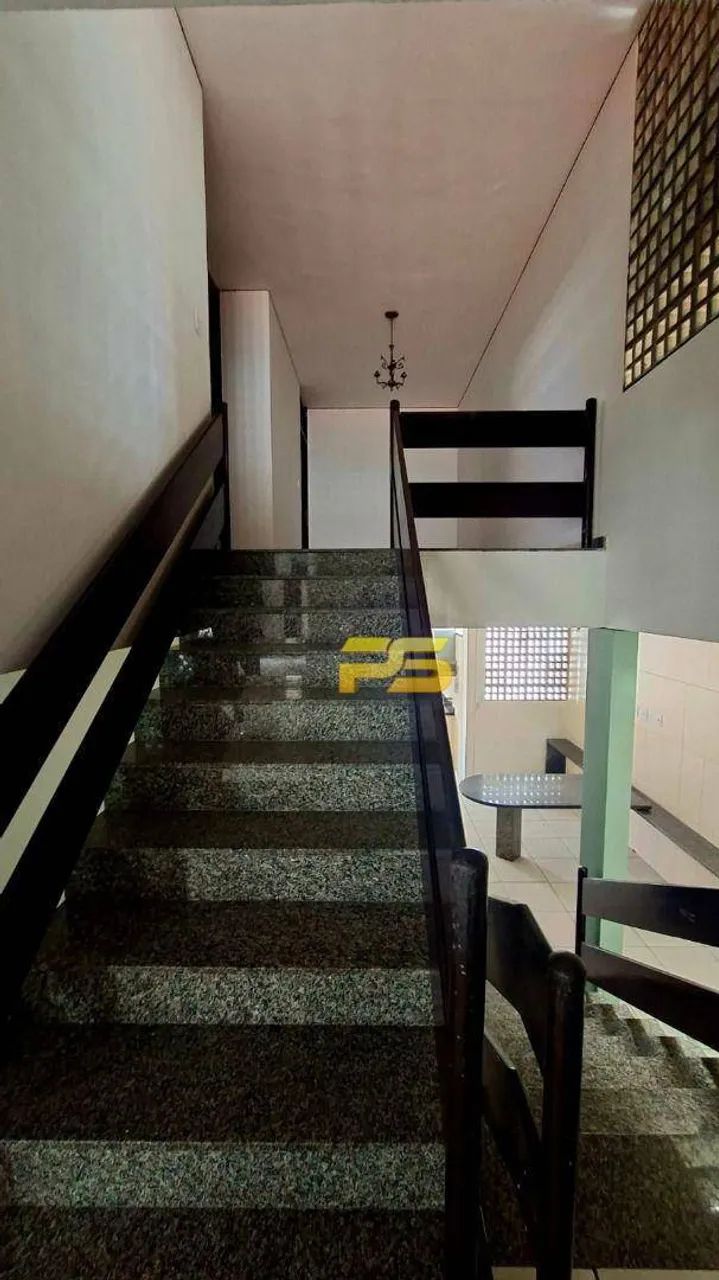 ALUGA-SE EXCELENTE CASA NO JARDIM LUNA - Foto 3